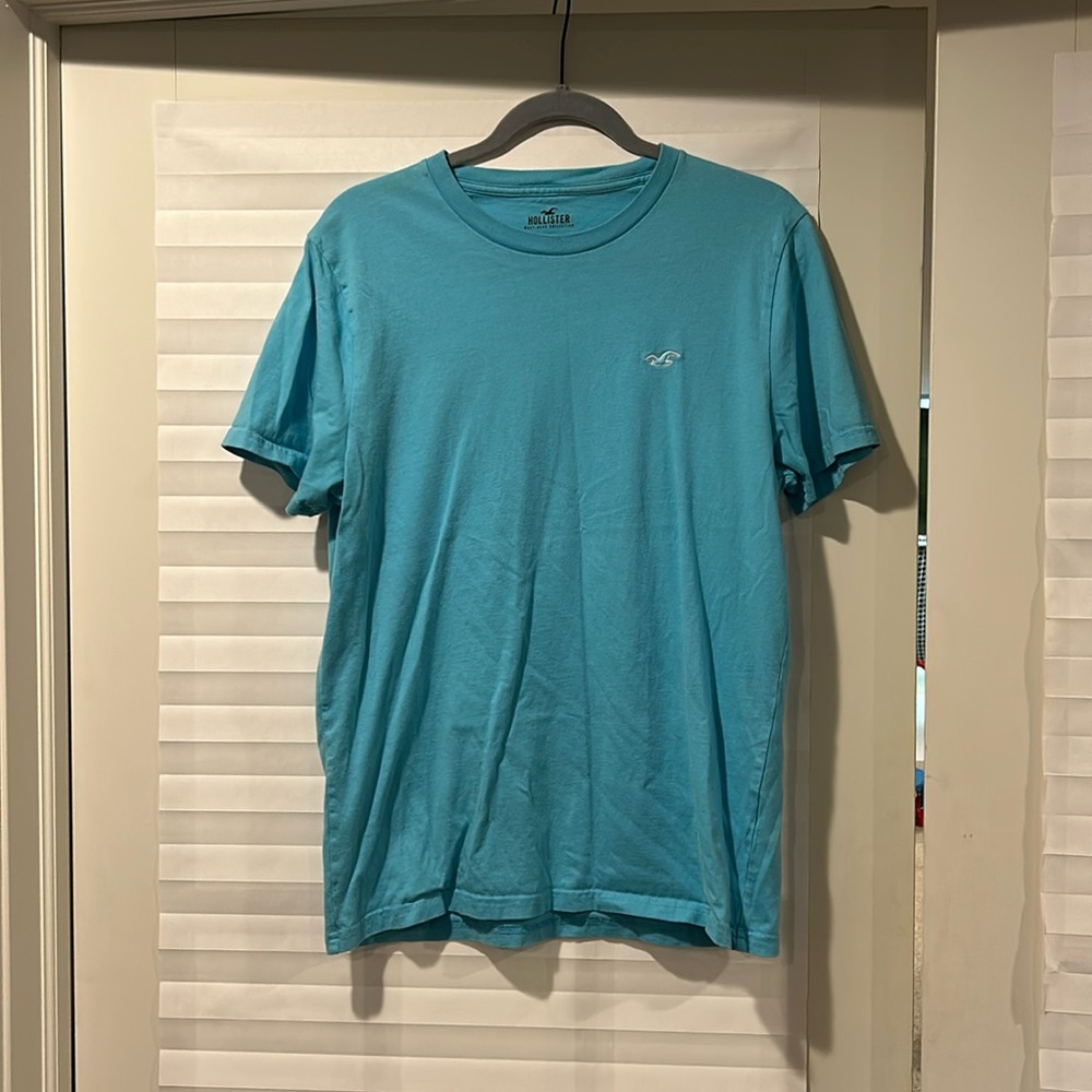Men’s Hollister T-Shirt